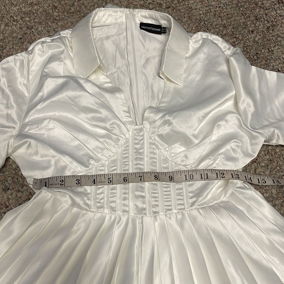 New pretty little thing short dress - Picture 7 of 11